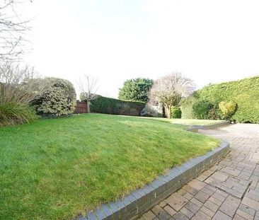 Paddocks Drive, Newmarket, Suffolk, CB8 - Photo 4