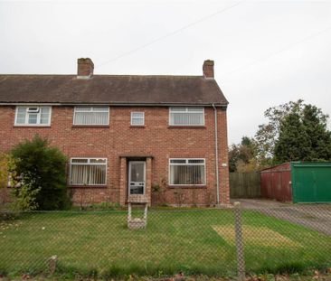 3 bedroom semi-detached house to rent - Photo 1