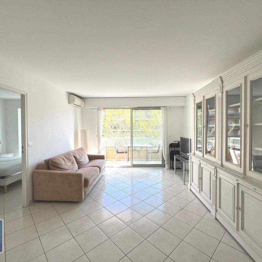 Location Appartement 2 pièces 46m² ANTIBES 06600 - Photo 1