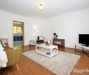 Light-Filled Two-Bedroom Unit in Prime Boronia Location - Photo 3