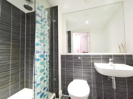 1 bedroom flat to rent - Photo 2
