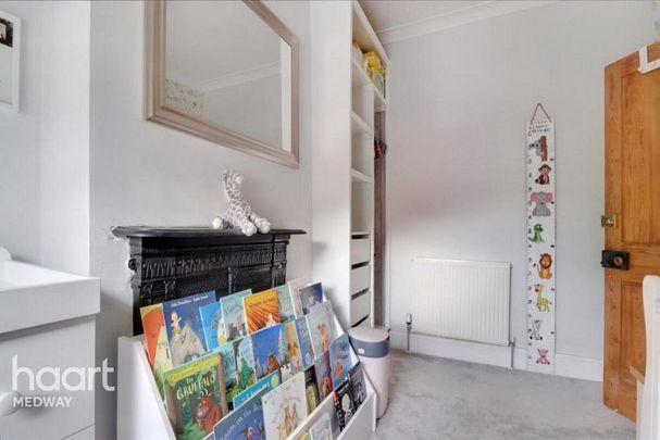 2 bedroom terraced house to rent - Photo 1