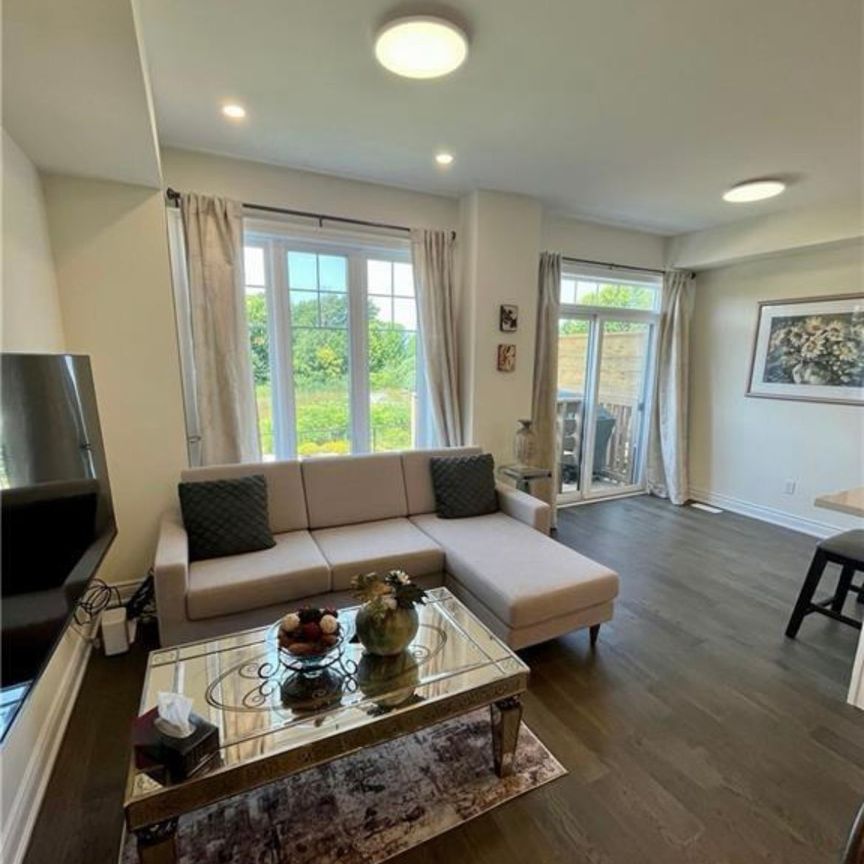 For Lease - 20 Little River Crossing, Wasaga Beach, Ontario - Photo 1