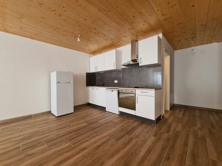 Studio - Photo 5