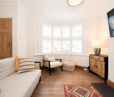 Stanley Gardens Road - Photo 1