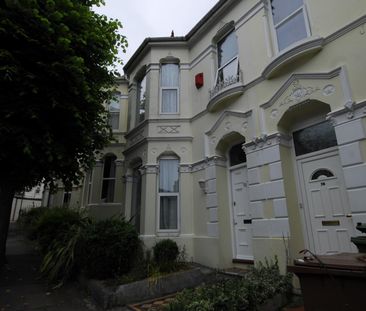 Beatrice Avenue, Lipson, Plymouth - Photo 2