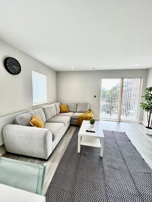 Vanburgh Court - Photo 1