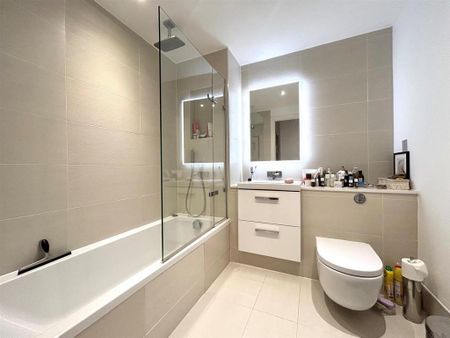 1 bedroom flat to rent - Photo 5