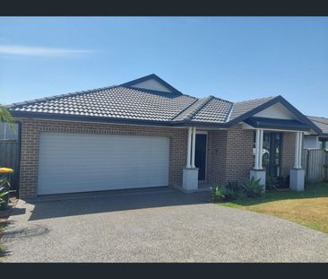 2a Blackley Avenue, Tenambit, NSW 2323 - Photo 3