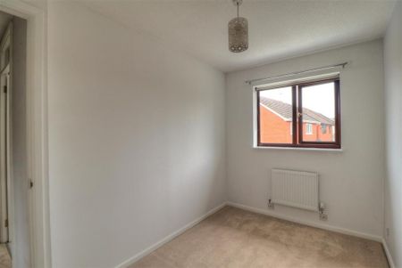 2 bedroom terraced house to rent - Photo 4