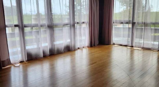 Excellent Location - Photo 1