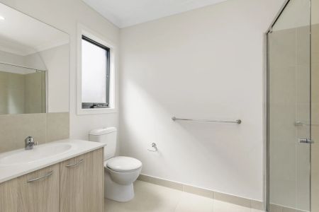 BRAND NEW PROPERTY, AVAILABLE NOW - Photo 4