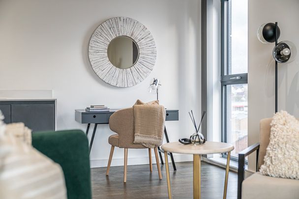 Watteau Square, CROYDON - Photo 1