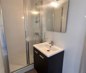 Appartement Versailles 1 pièce(s) 23.6 m2 Quartier Mairie - Photo 1