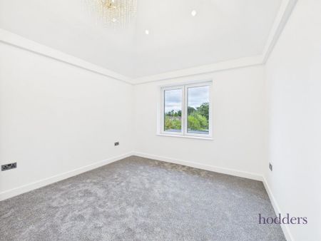 4 bedroom detached house to rent - Photo 5