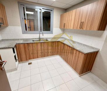 Chic 1BHK Gem in Titanium Tower, Al Karama - Photo 3