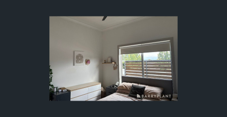 Modern, Low-Maintenance Living in the Heart of Point Cook - Photo 3