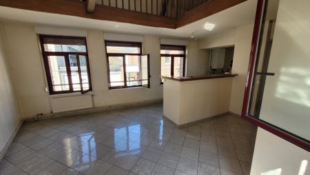 Location Appartement 3 pièces 80m² CONDE SUR L ESCAUT 59163 - Photo 2