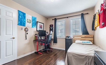 For Lease - 42 Livingston Road, Milton, Ontario - Photo 3