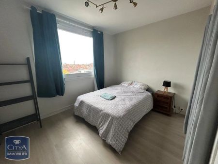 Appartement à louer 4 pièces 74.62m² - Photo 2