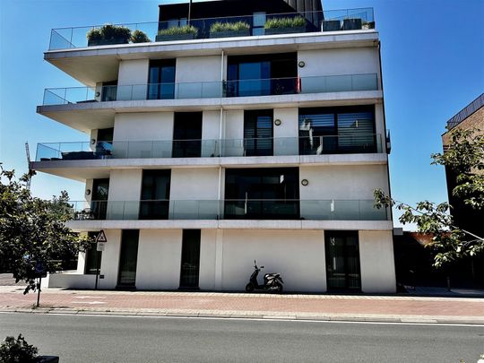 Nieuwbouwappartement te huur met zicht op de Schelde - Photo 1