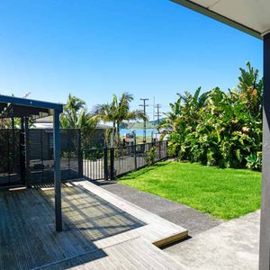 3 Bedroom + 1 Hobby Room (outside) Kawakawa Bay - Waterviews - Photo 2