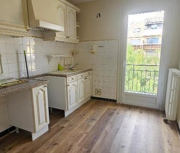 Location Appartement 2 pièces 48m² BRIVE LA GAILLARDE 19100 - Photo 4