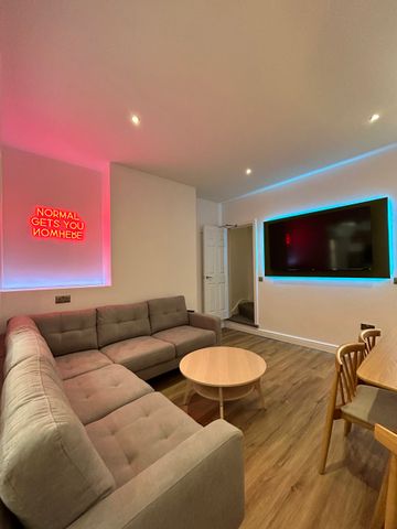 84 Leopold Street - Photo 2