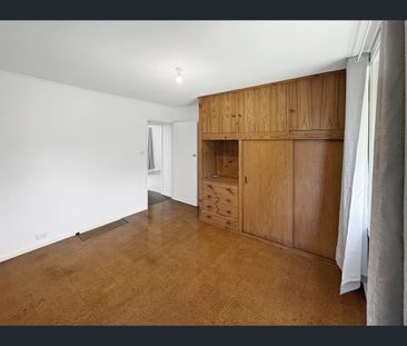 21 Koornalla St, Newborough, Vic 3825 - Photo 1