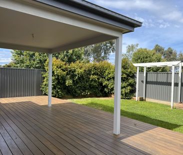 Modern, Low-Maintenance Home in a Prime Family Location! - Photo 5