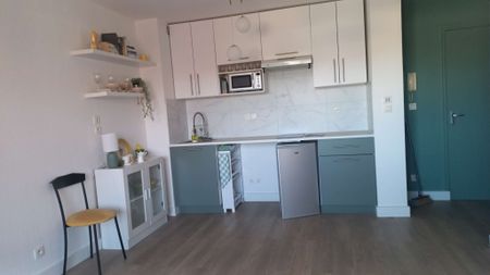 Location Appartement 2 pièces 34m² VILLENEUVE TOLOSANE 31270 - Photo 3