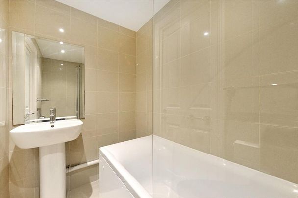 3 bedroom apartment to rent - Photo 1