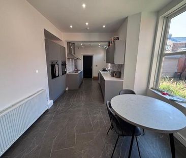 1 bedroom house of multiple occupation to rent - Photo 4