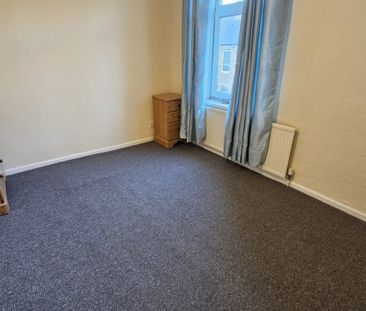 2 bed Terraced - To Let - Photo 6