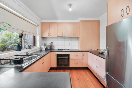 3 BEDROOM HOME WITH SIDE ACCESS AVAILABLE - Photo 5