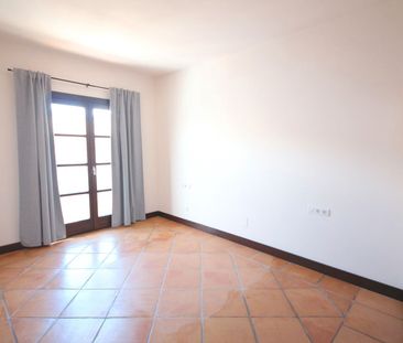 Casa adosada de alquiler en Avenida de Andalucia, 71, Benahavís pueblo - Photo 2