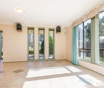 1 Warby Place, Charnwood ACT 2615 - House For Rent | Domain - Photo 4