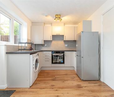 2 bedroom terraced house to rent - Photo 5