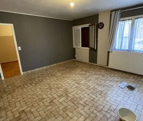Location Appartement 2 pièces 46 m2 à Saint-Quentin - Photo 2