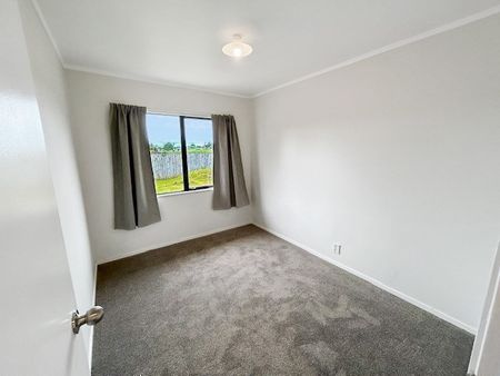 Otara - 3 Bedroom Home - Photo 5
