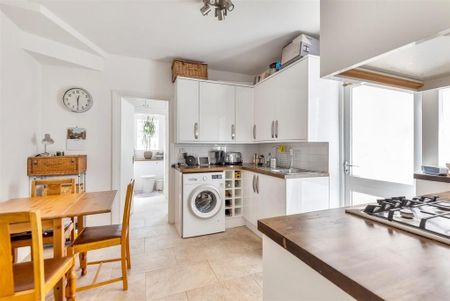 1 bedroom maisonette to rent - Photo 3