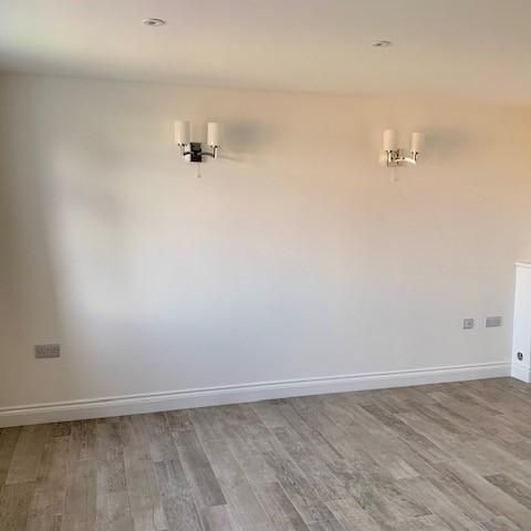 4 bedroom terraced house to rent - Photo 1