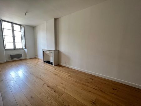 location Appartement T2 DE 48.83m² À AVIGNON - Photo 5