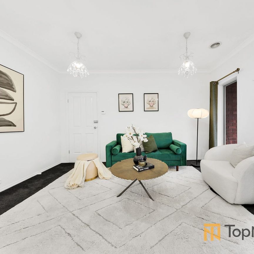 Spacious Family Home Available in Prime Epping Location!! - Photo 1