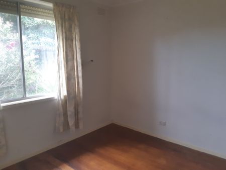 3 Bedroom Family Home - Photo 5