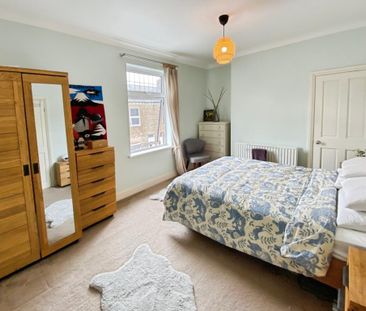 2 bedroom terraced house to rent - Photo 6