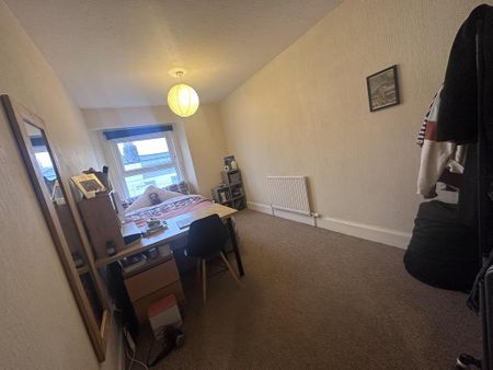 2 bedroom house share to rent - Photo 5
