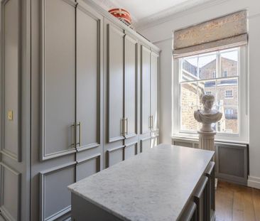 5 bedroom end of terrace house to rent - Photo 2