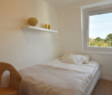 Mooi gemeubeld appartement rustig gelegen, doch centraal - Photo 4