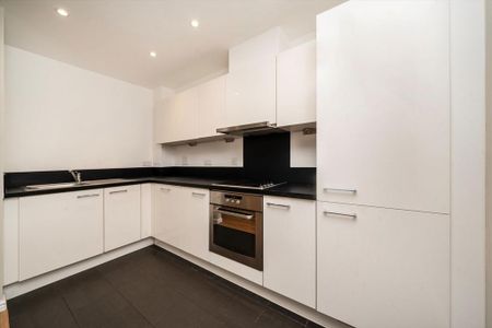 2 bedroom flat to rent - Photo 5